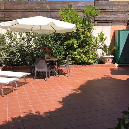 Sibilla Domus Holiday home *